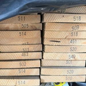 Rektangulær kledning 19x123mm Gran kl.1 - Grunning + Mellomstrøk Jotun Trebitt 0675 Seterbrun - 405m